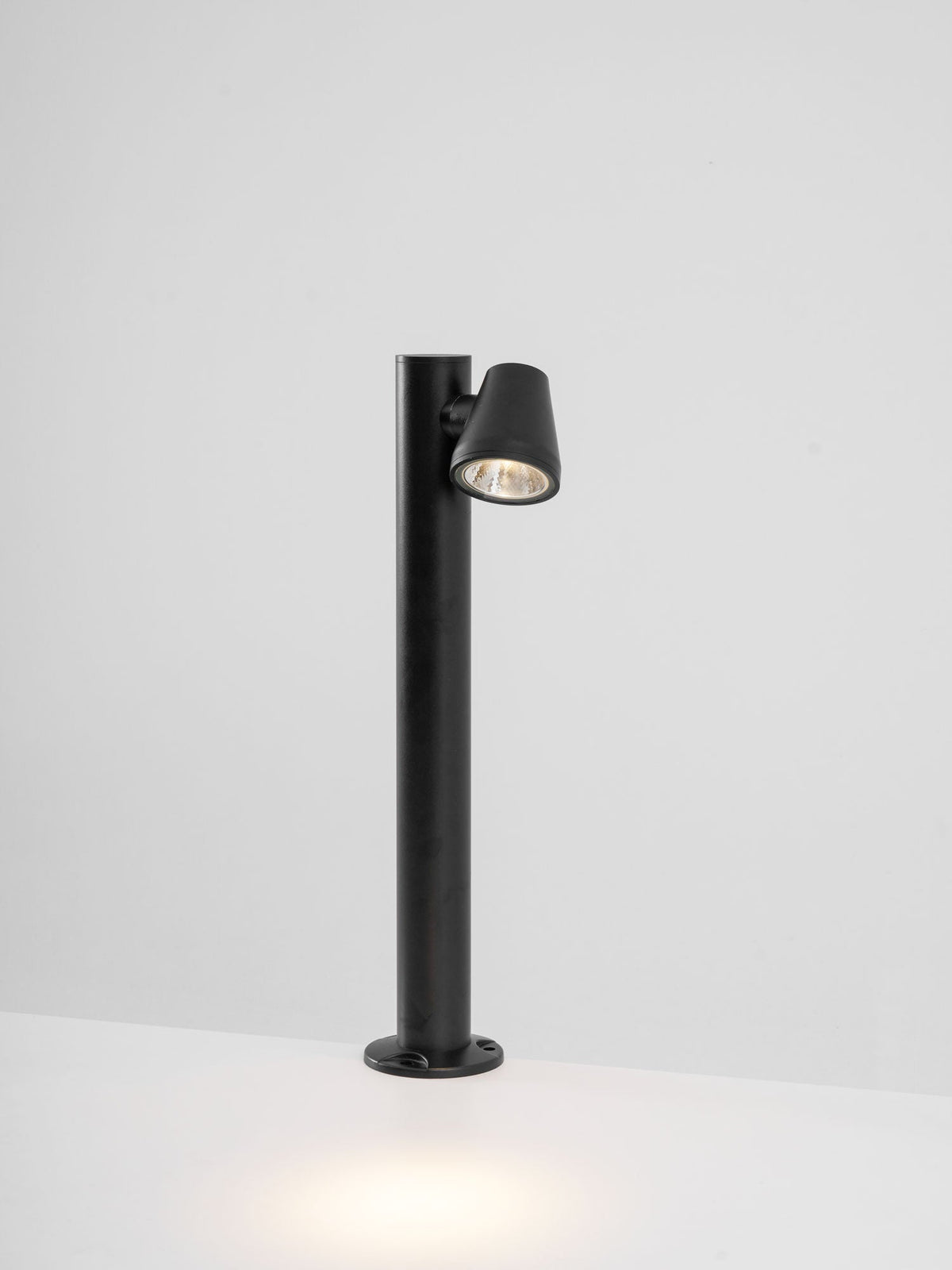 Vantaire  Outdoor Bollard Spotlight