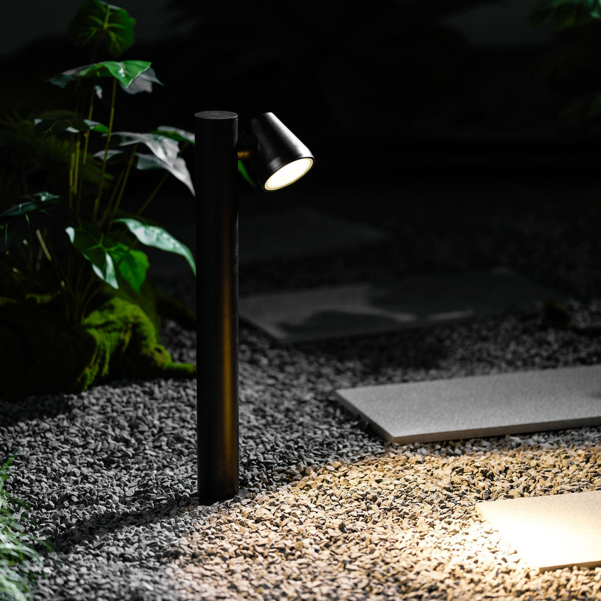 Vantaire  Outdoor Bollard Spotlight