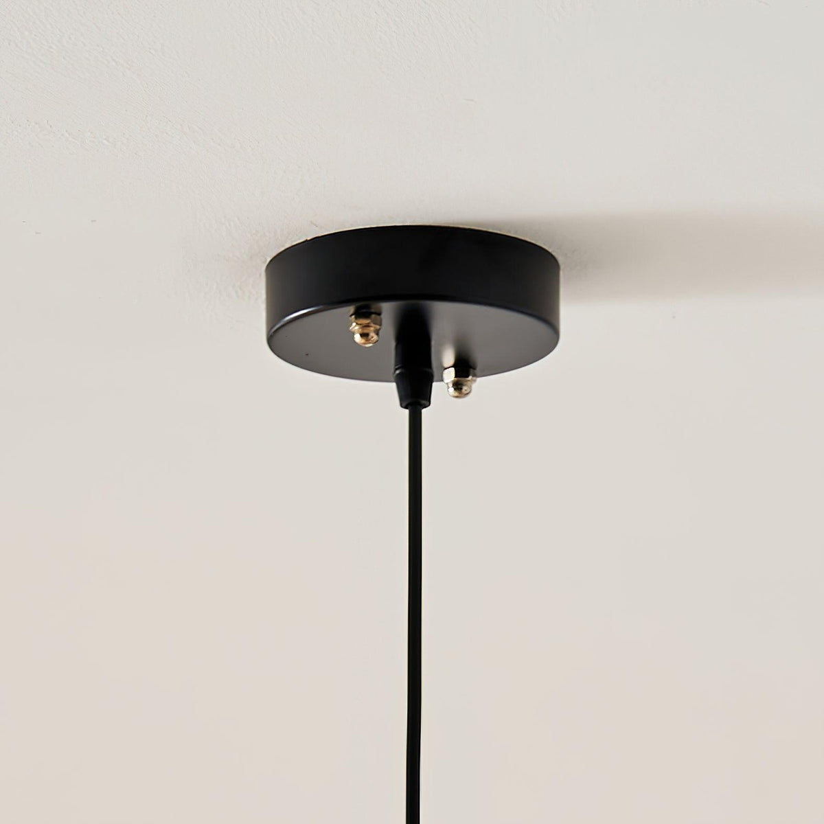 Jutunon Banana Leaf Pendant Light