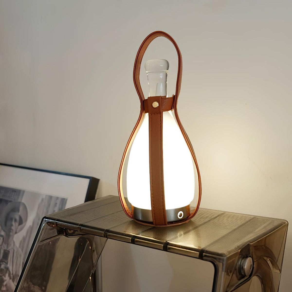 Avenelaine Table Lamp