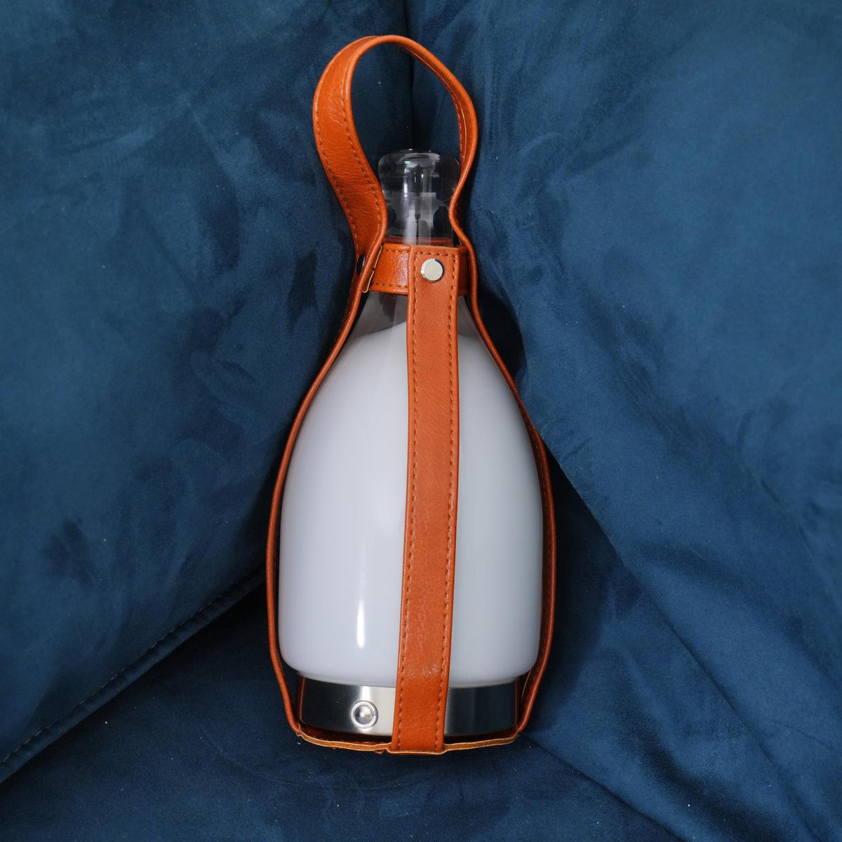 Avenelaine Table Lamp