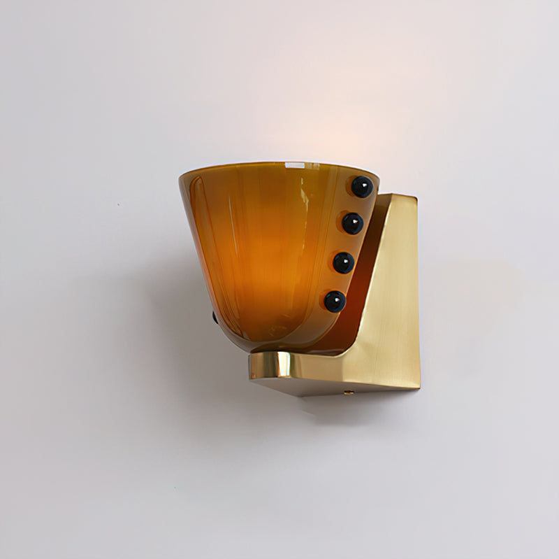 Emeranthe Wall Lamp