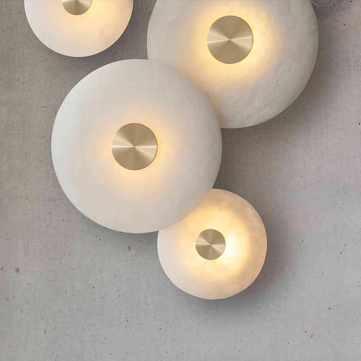 Ildvuvyu Alabaster Wall Lamp-Relic Pieces