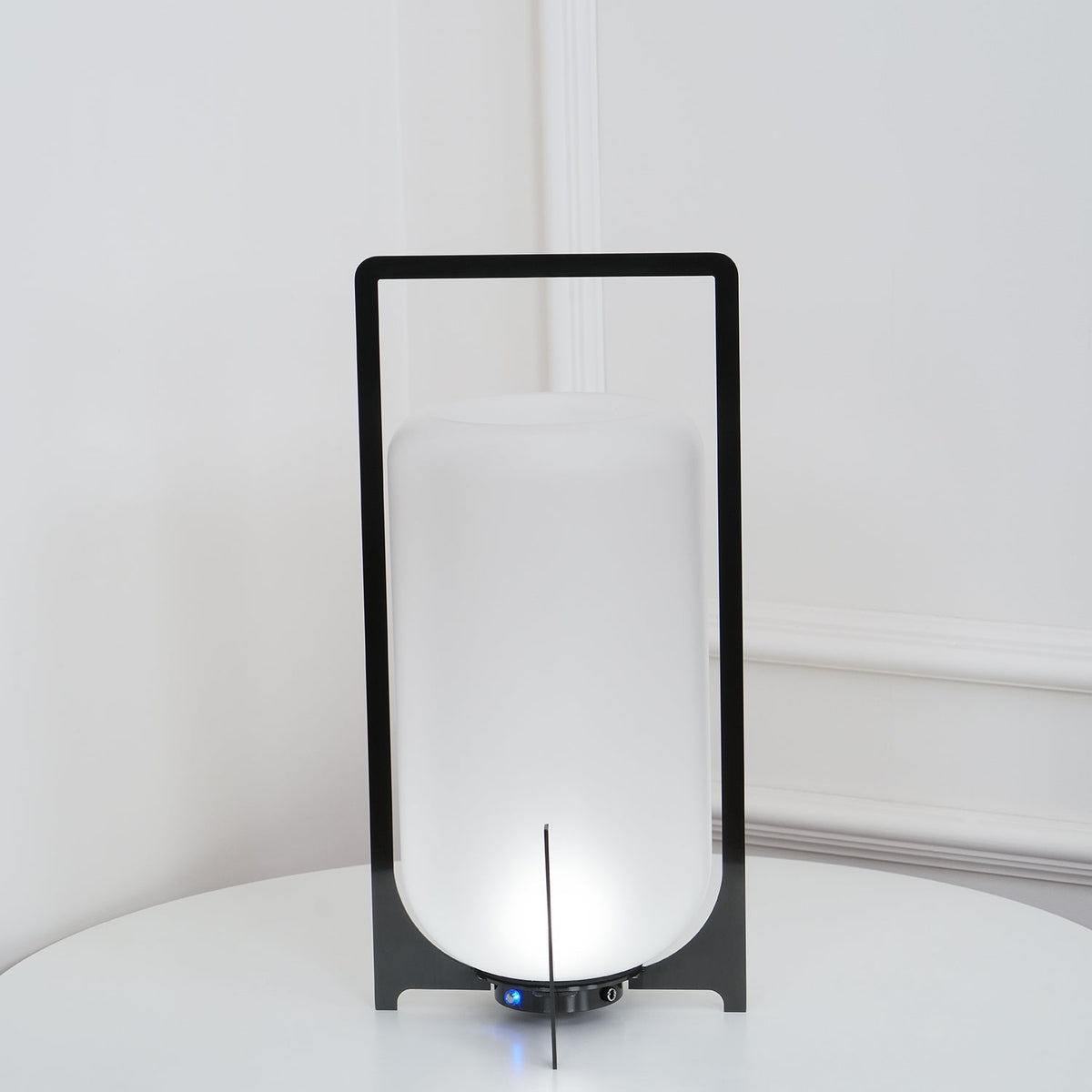 Calderis Black Twilight Lantern Table Lamp