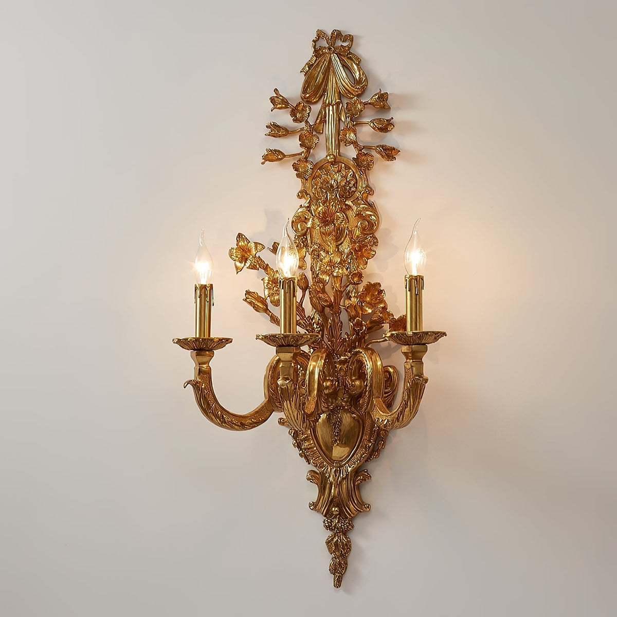 Calaaria Wall Lamp