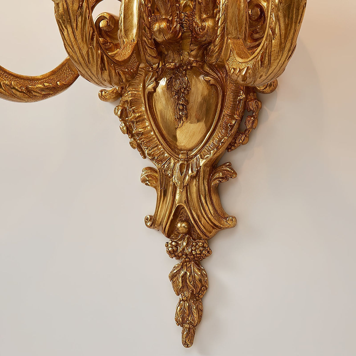 Calaaria Wall Lamp