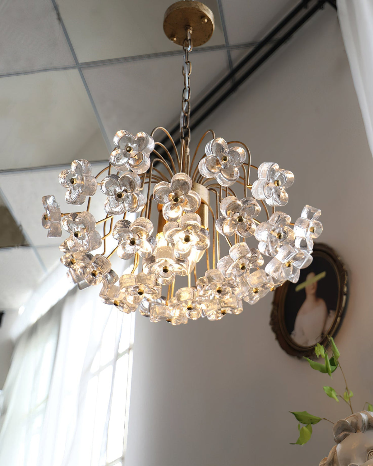 Virelianne Blossom Pendant Light