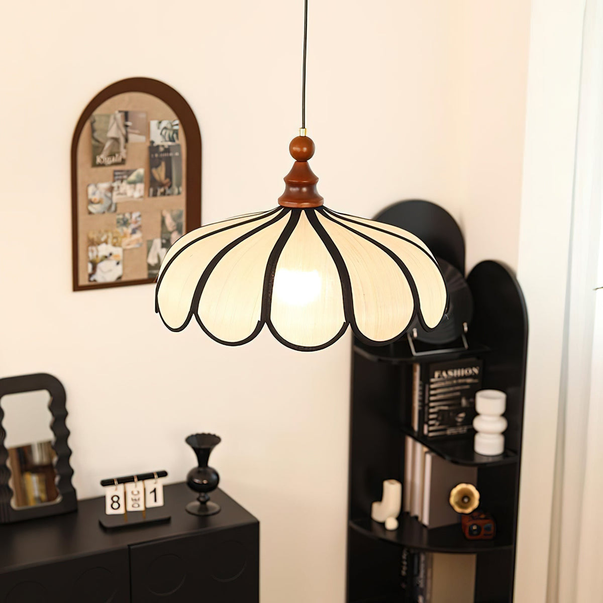 Orelelise Pendant Light
