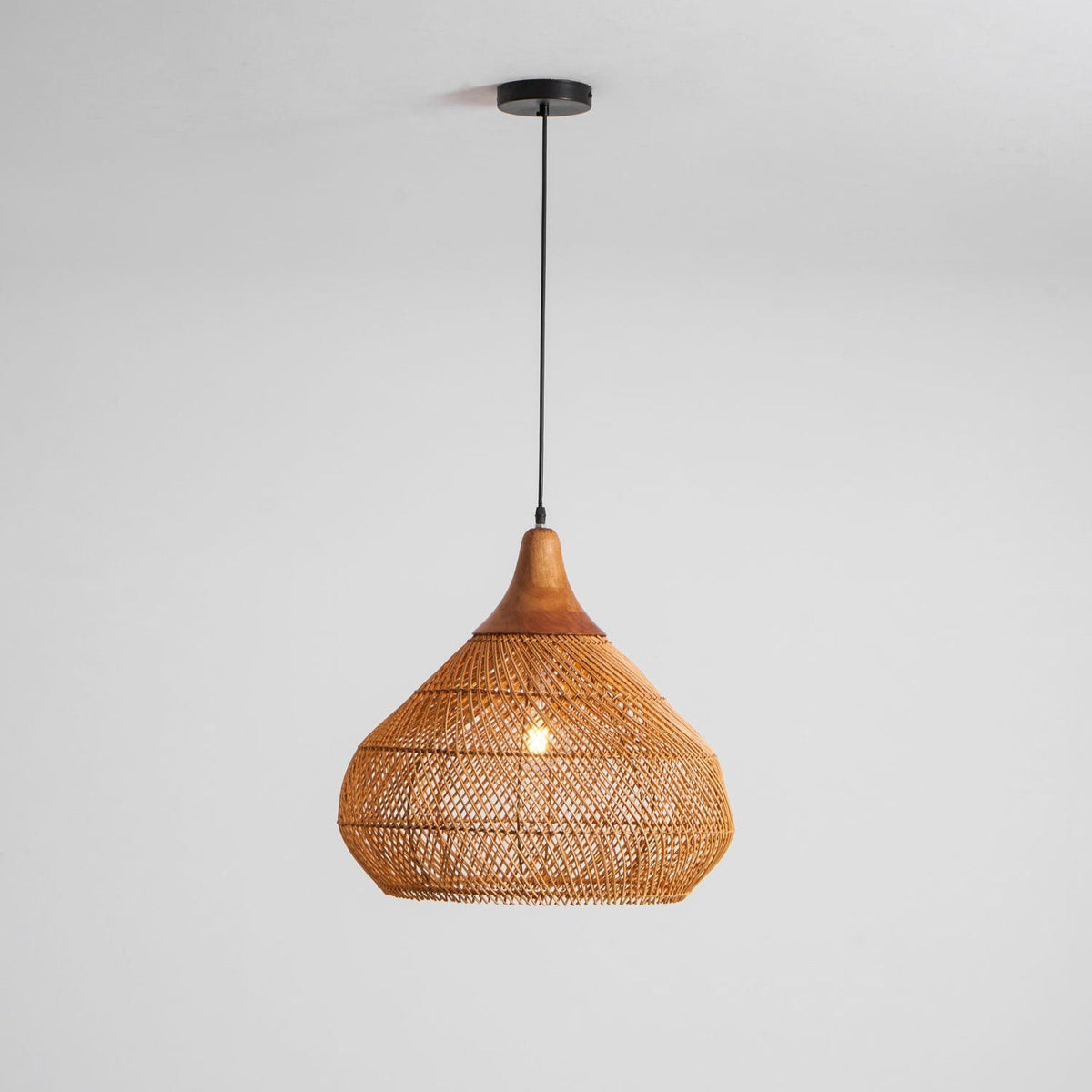 Junari Braided Rattan Pendant Lamp
