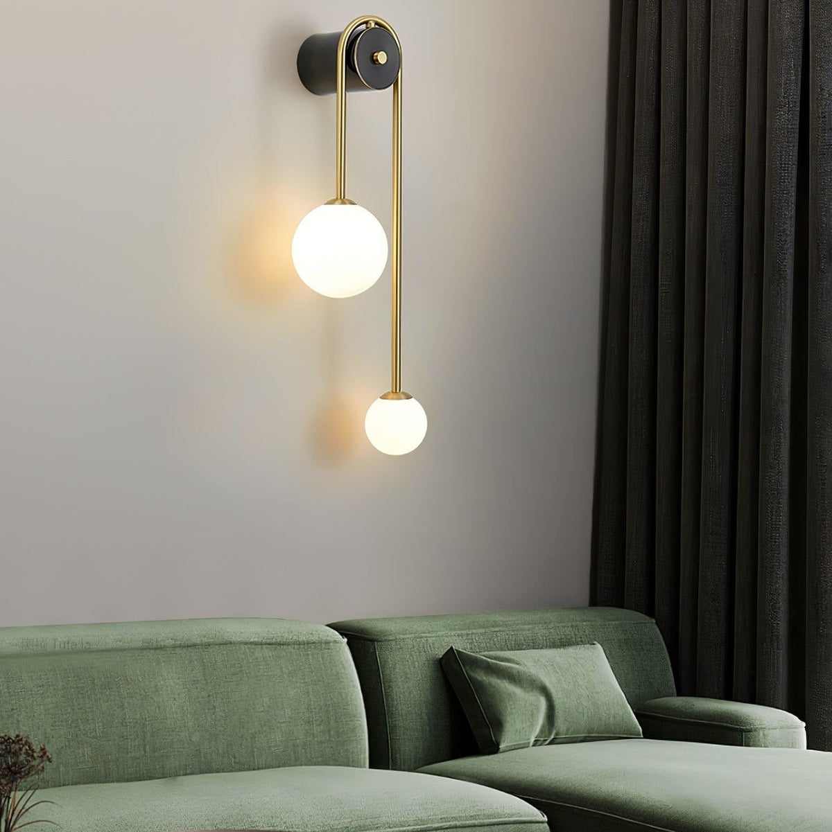 Lapavid Brass Arc Wall Light