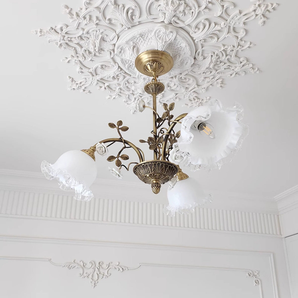 Viraiine Chandelier