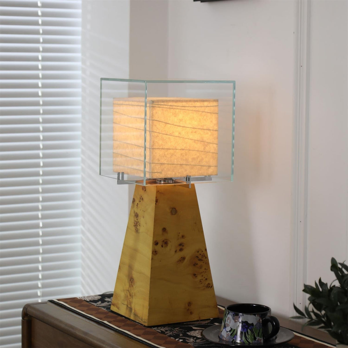 Ciruielle Table Lamp