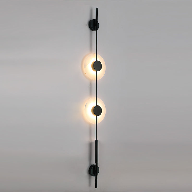 Nivaraya Vertical Alabaster Wall Lamp