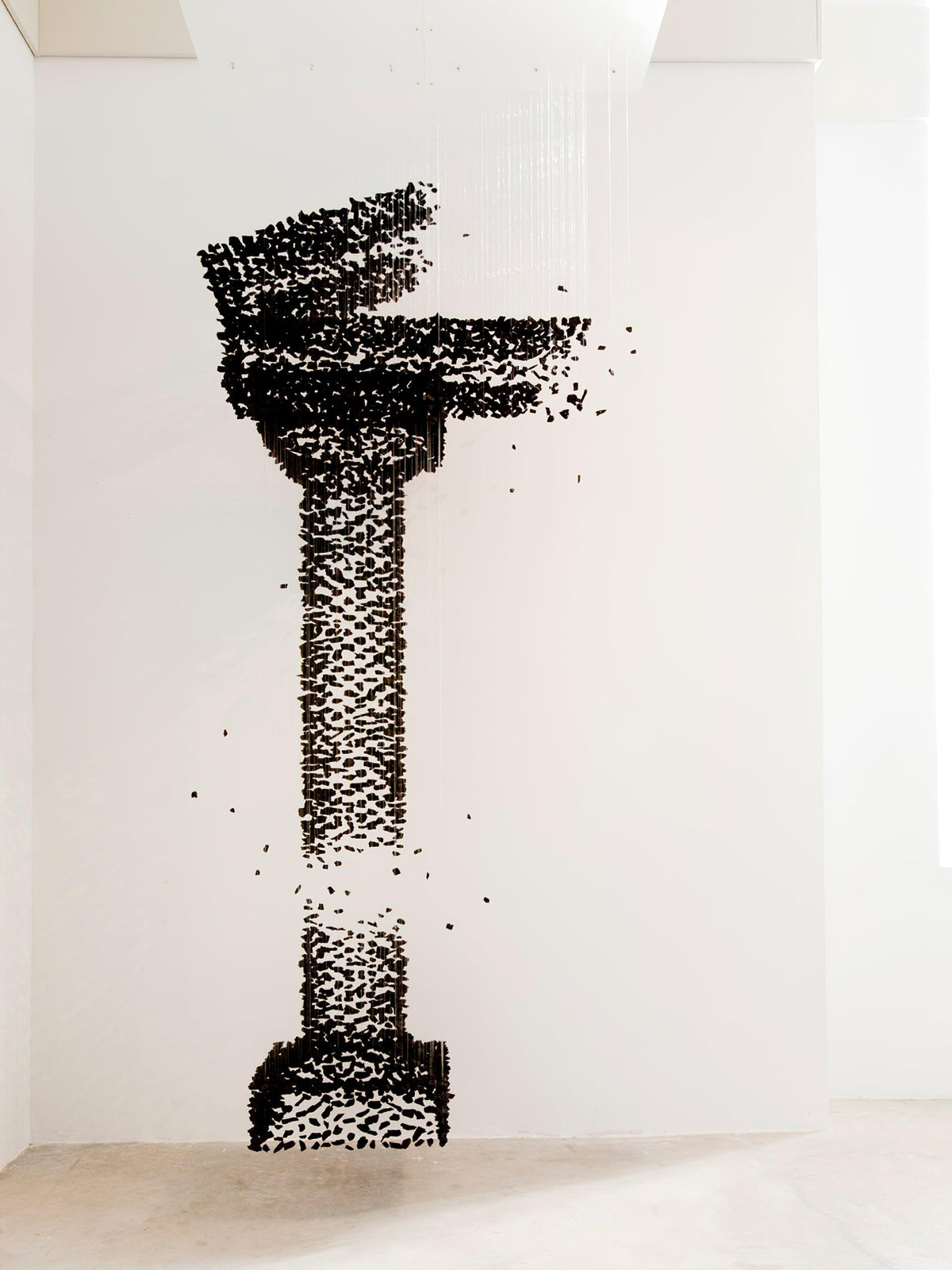 Vaelior Postmodern Luxury Black Stones Chandeliers