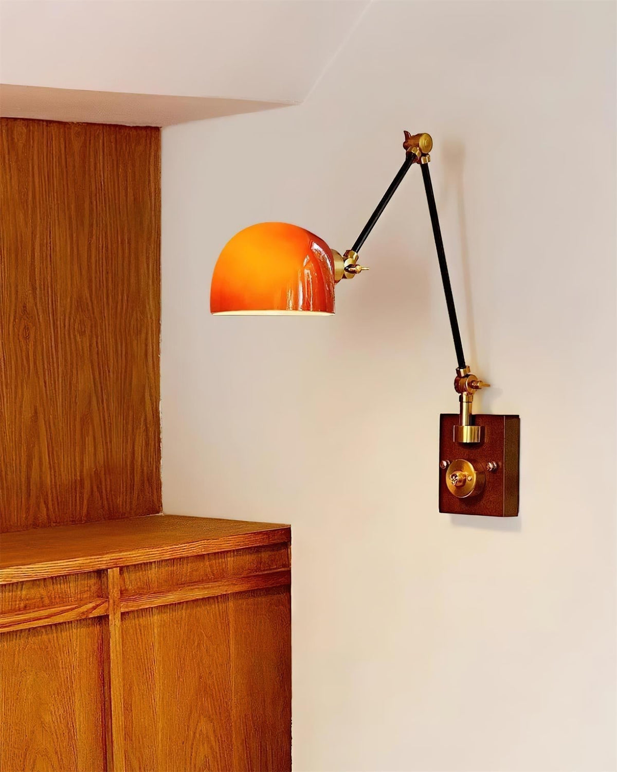 Rynette Wall Lamp
