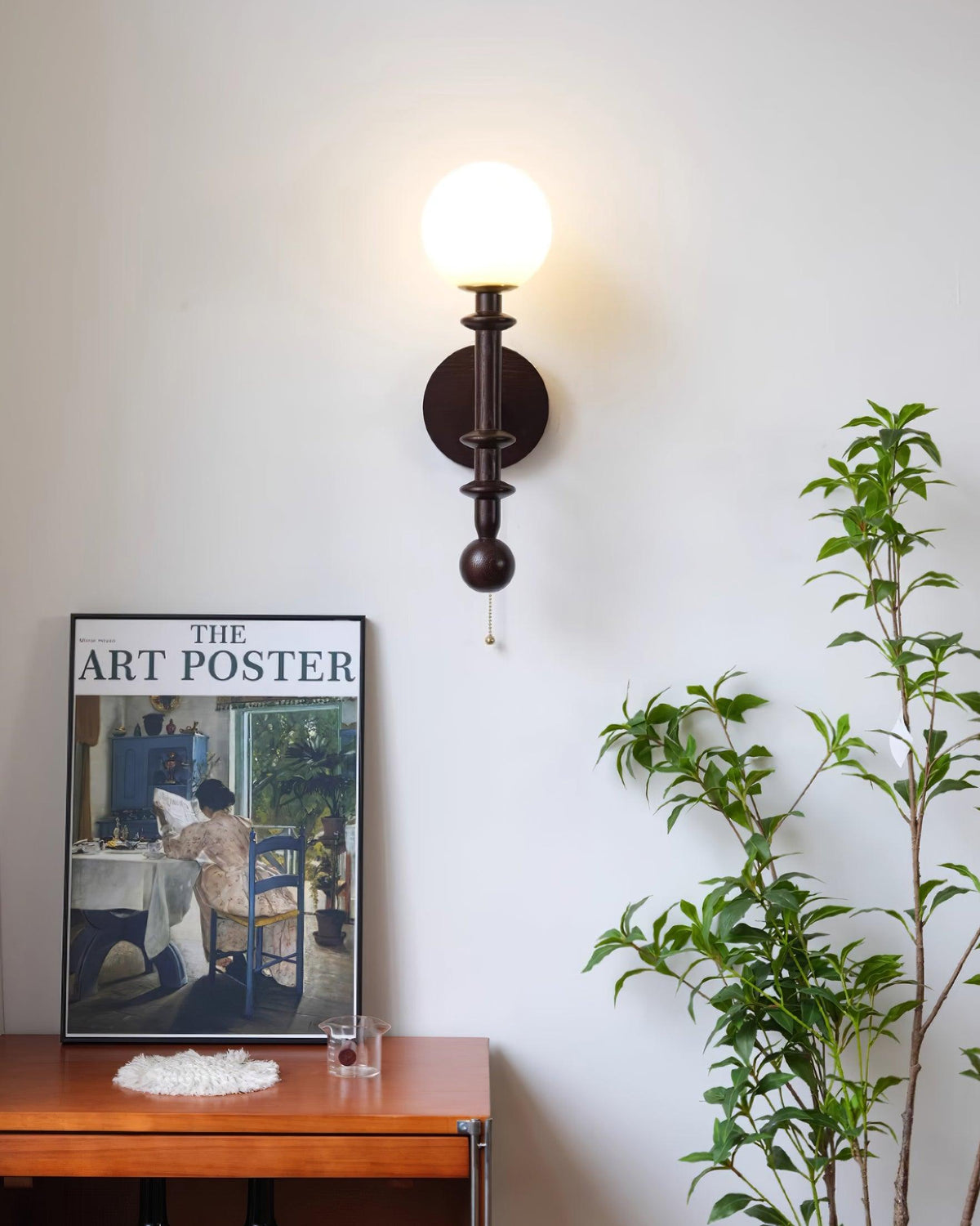 Velno Wall Lamp