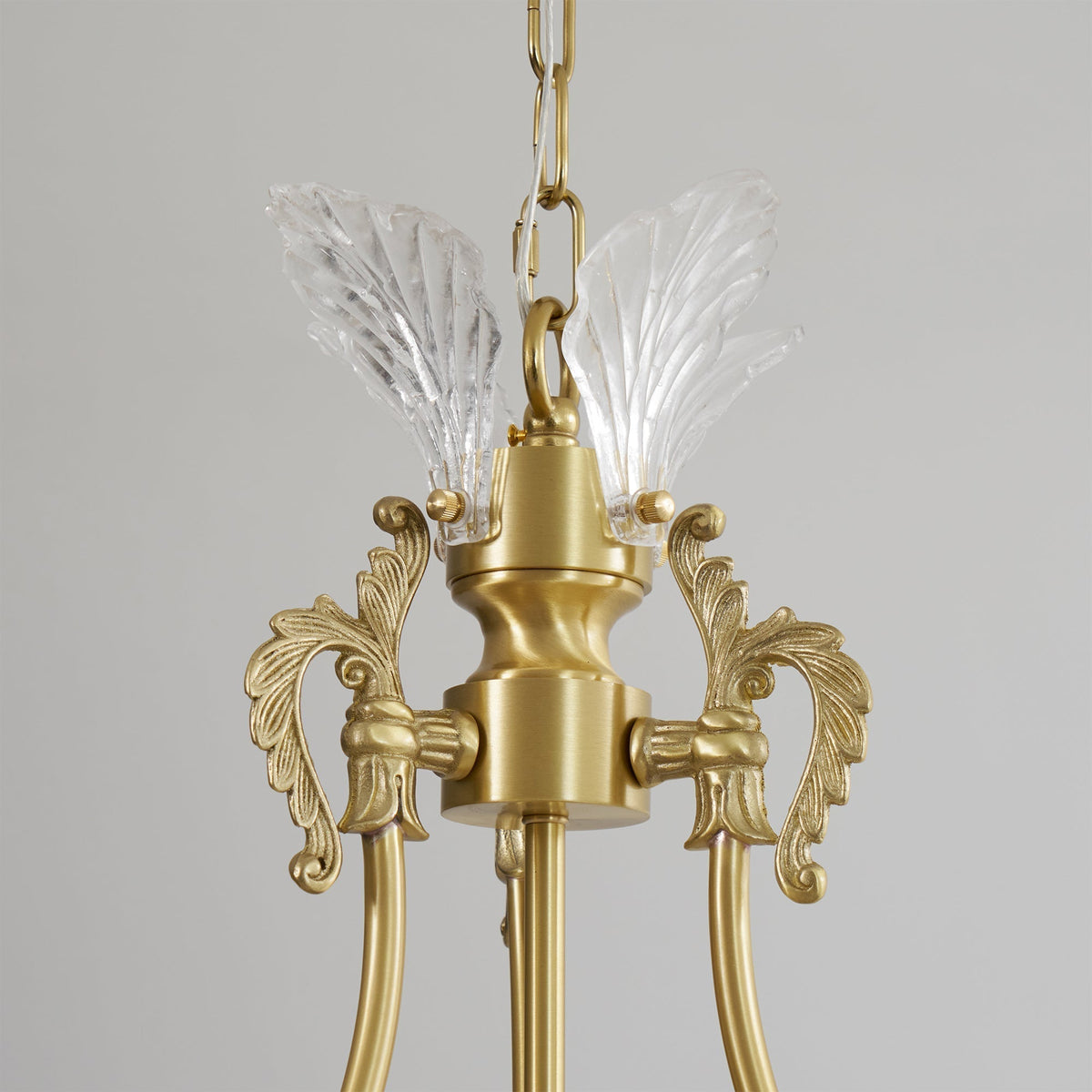 Cabopen Chandelier Brass & Crystal