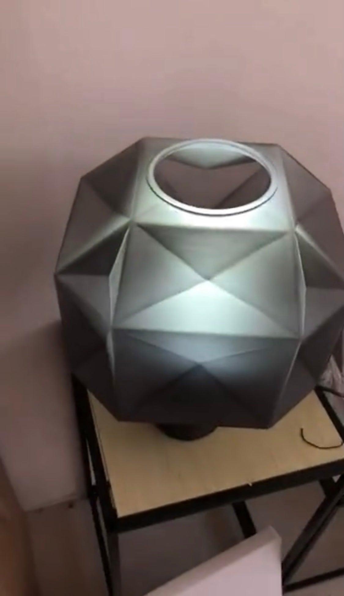 Veylin Table Lamp