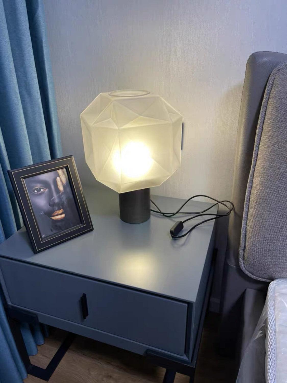 Veylin Table Lamp
