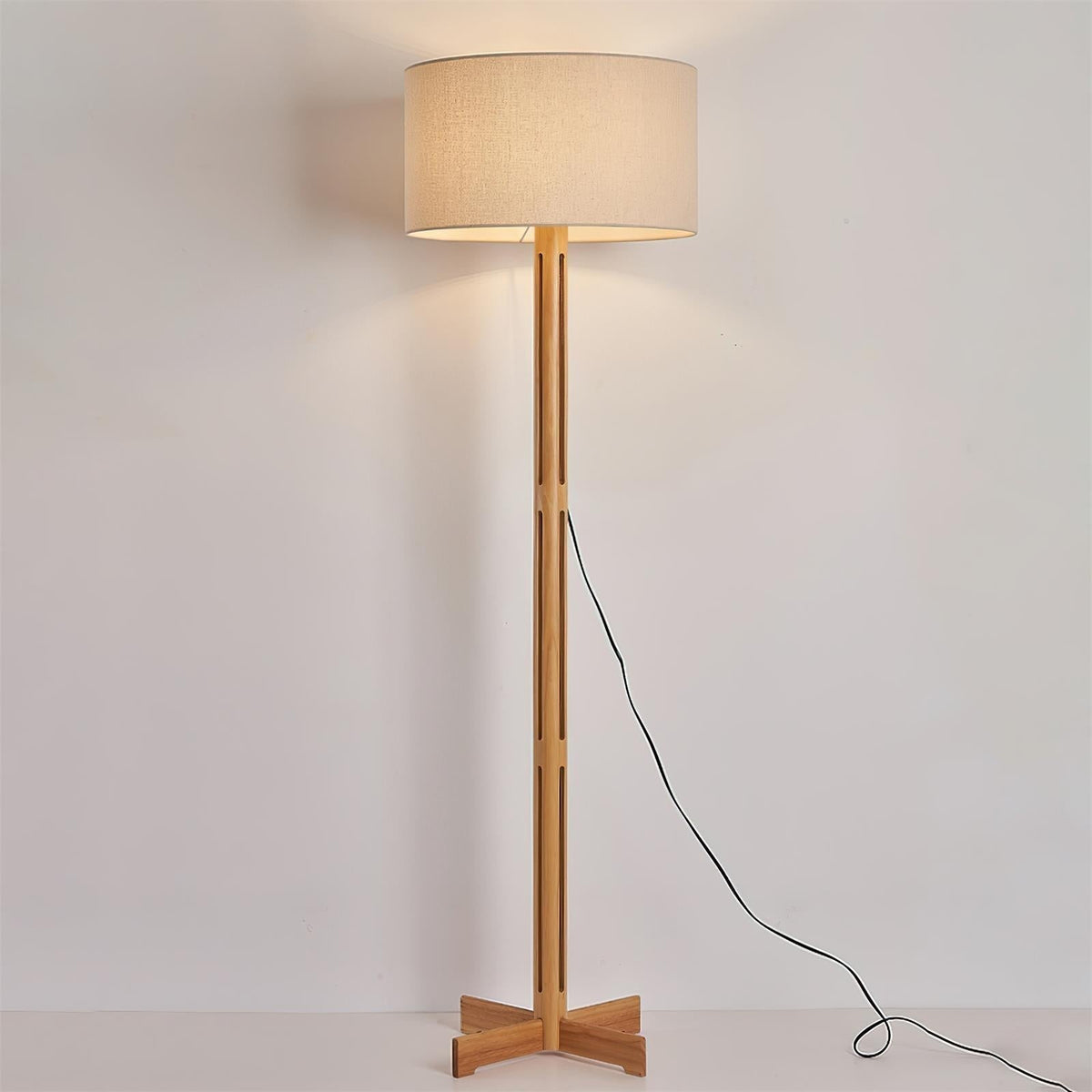 Velisella Floor Lamp