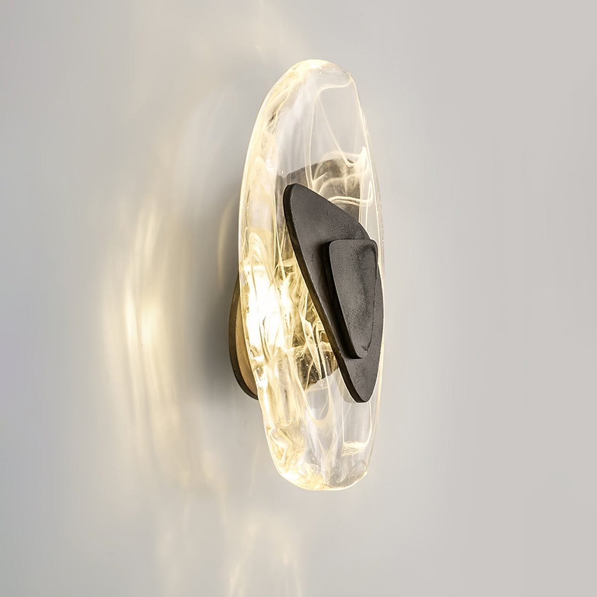 Wuvitos Artistic Black Glass Wall Lamp