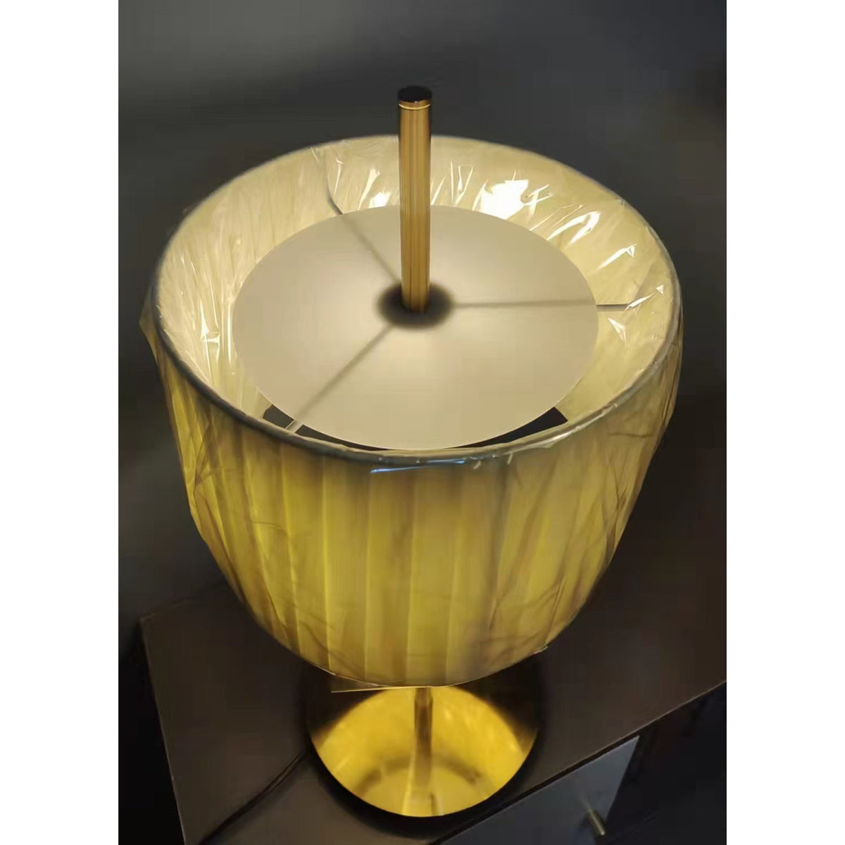 Mirorine Table Lamp