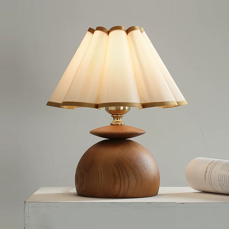 Elvarine Table Lamp