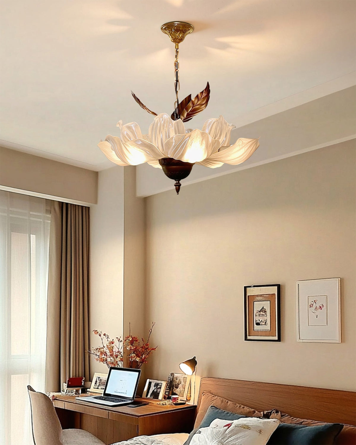 Soranena Bloom Chandelier