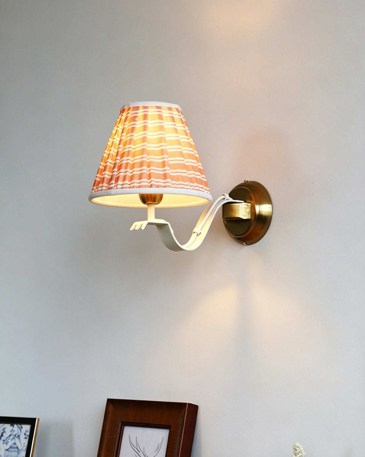 Terioraya Wall Sconce