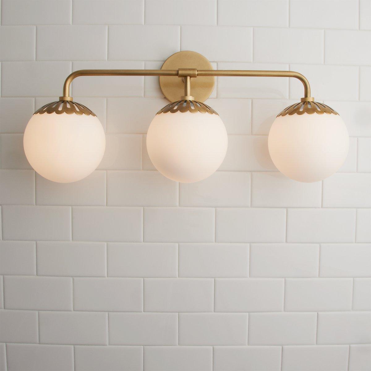 Pagumik Globe Glass Wall Lamp