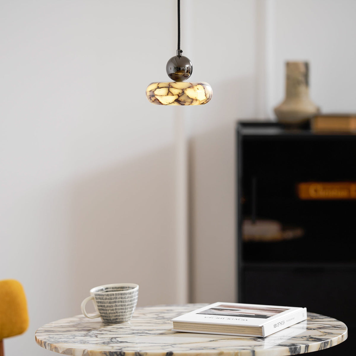 Ridge Marble Pendant Lamp