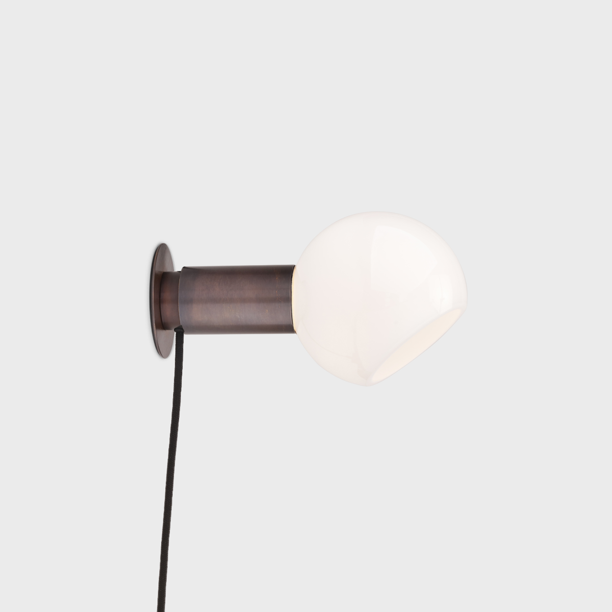 Veloielle Wall Lamp