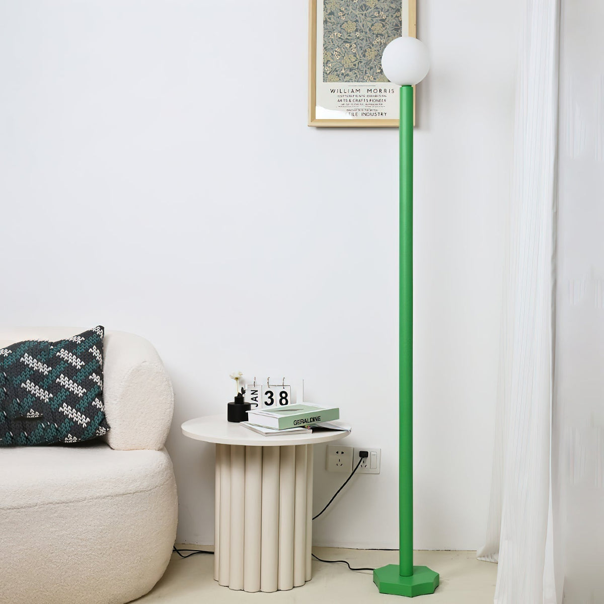Selaeria Dotline Floor Lamp