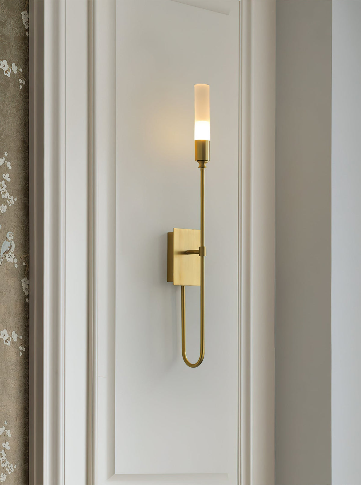 Silverstone Double Arrow Indoor Wall Light
