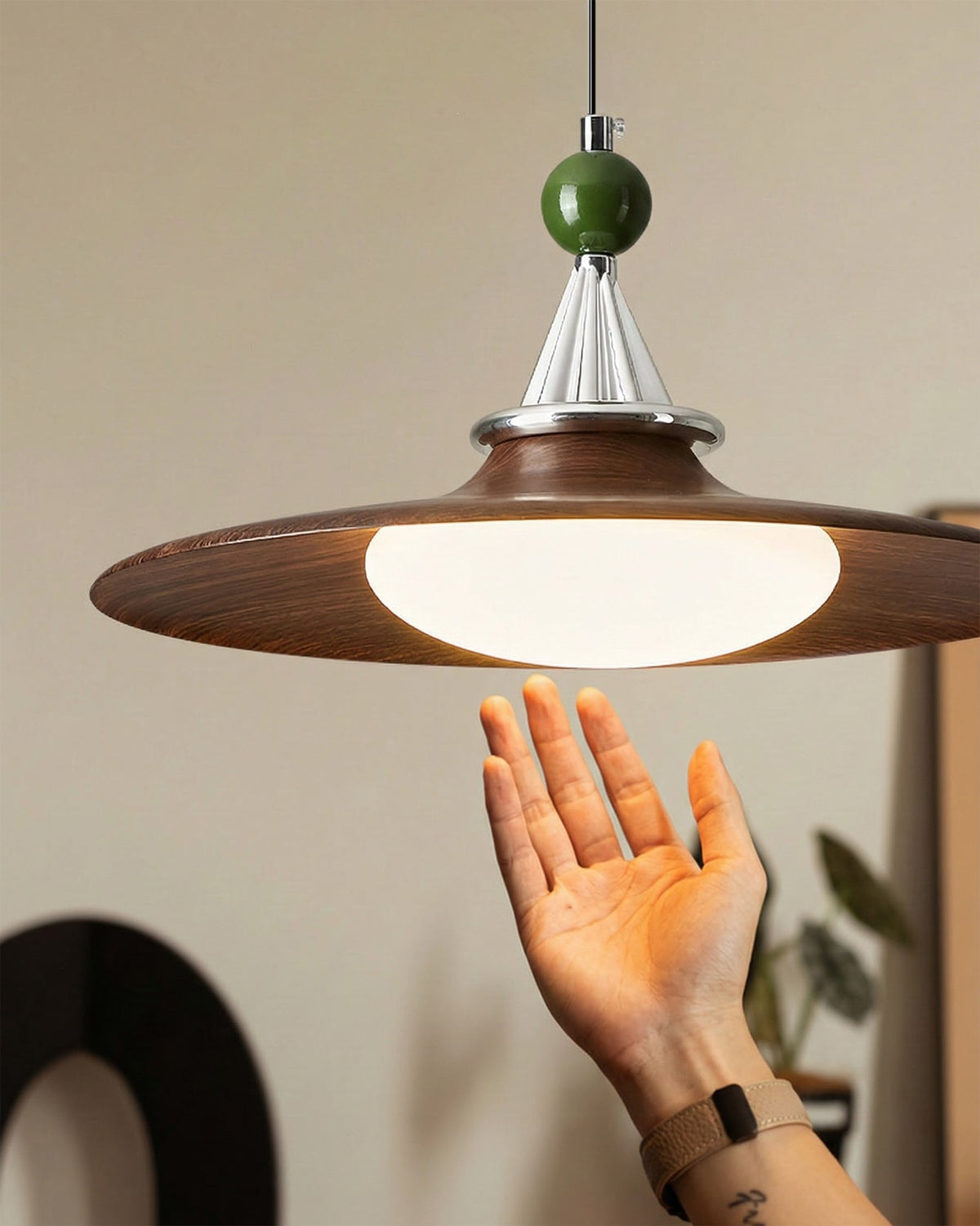 Viraaraya Pendant Light