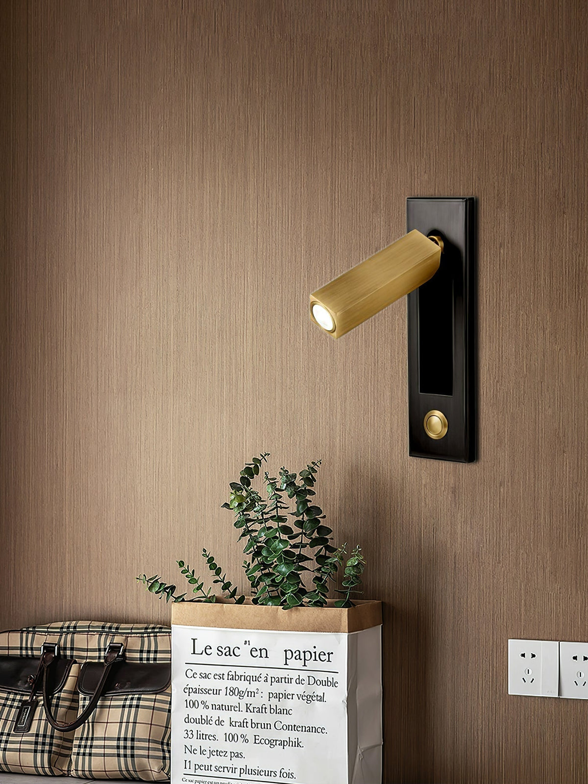 Velerelia Embedded Bedside Plug-in Sconce Wall lamp