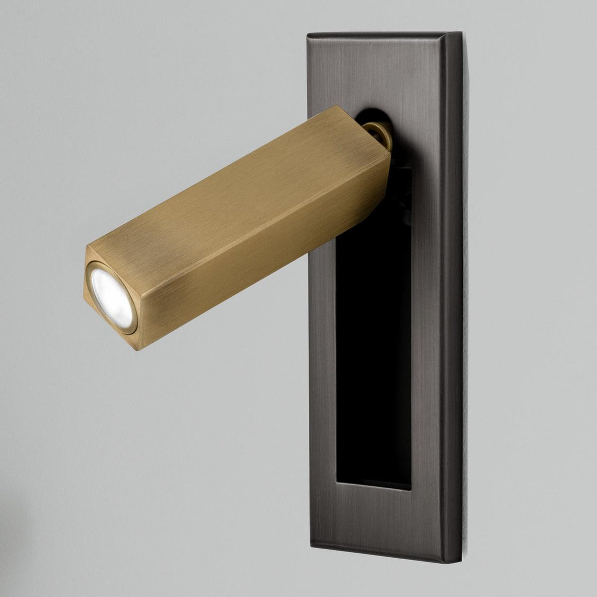 Velerelia Embedded Bedside Plug-in Sconce Wall lamp