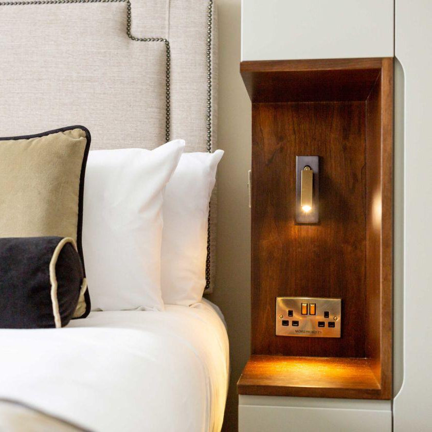 Ciranine Modern Wall Light