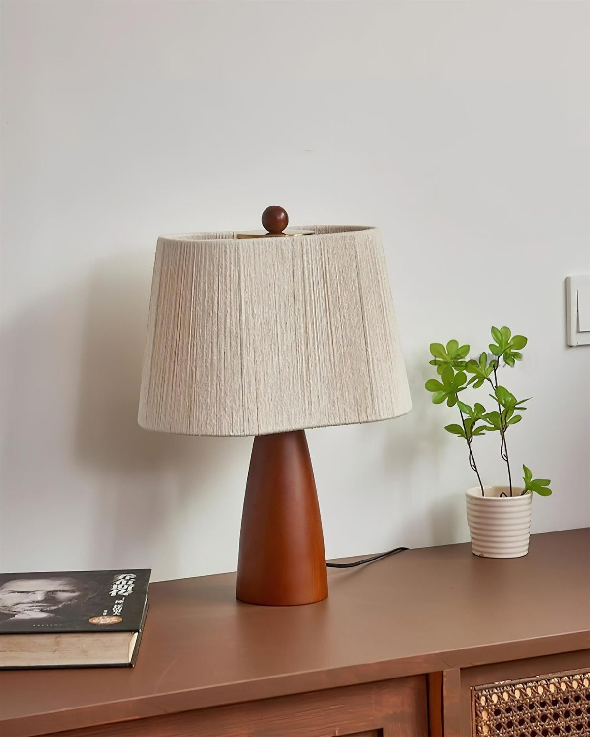 Renoina Table Lamp