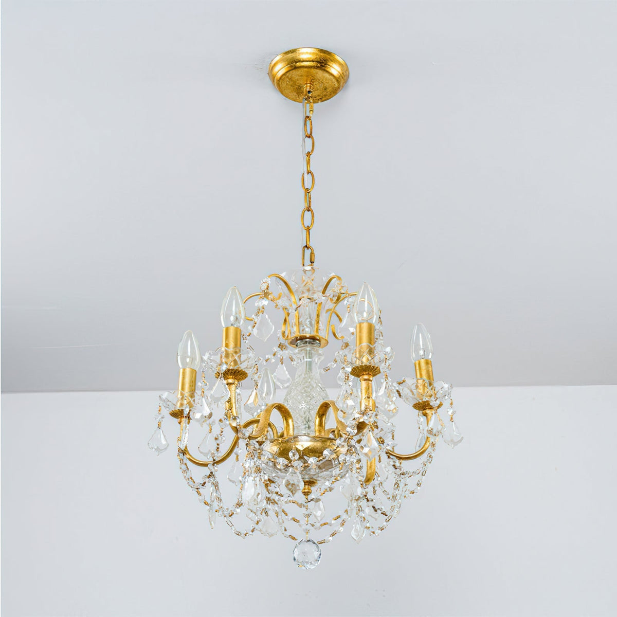 Ornand Chandelier