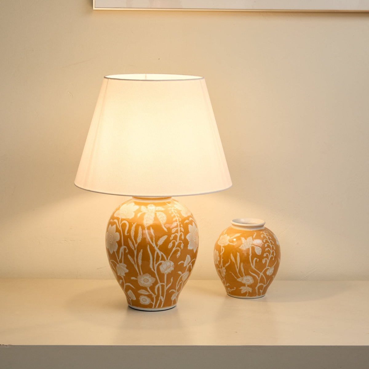 Dahlia Floral Ceramic Table Lamp