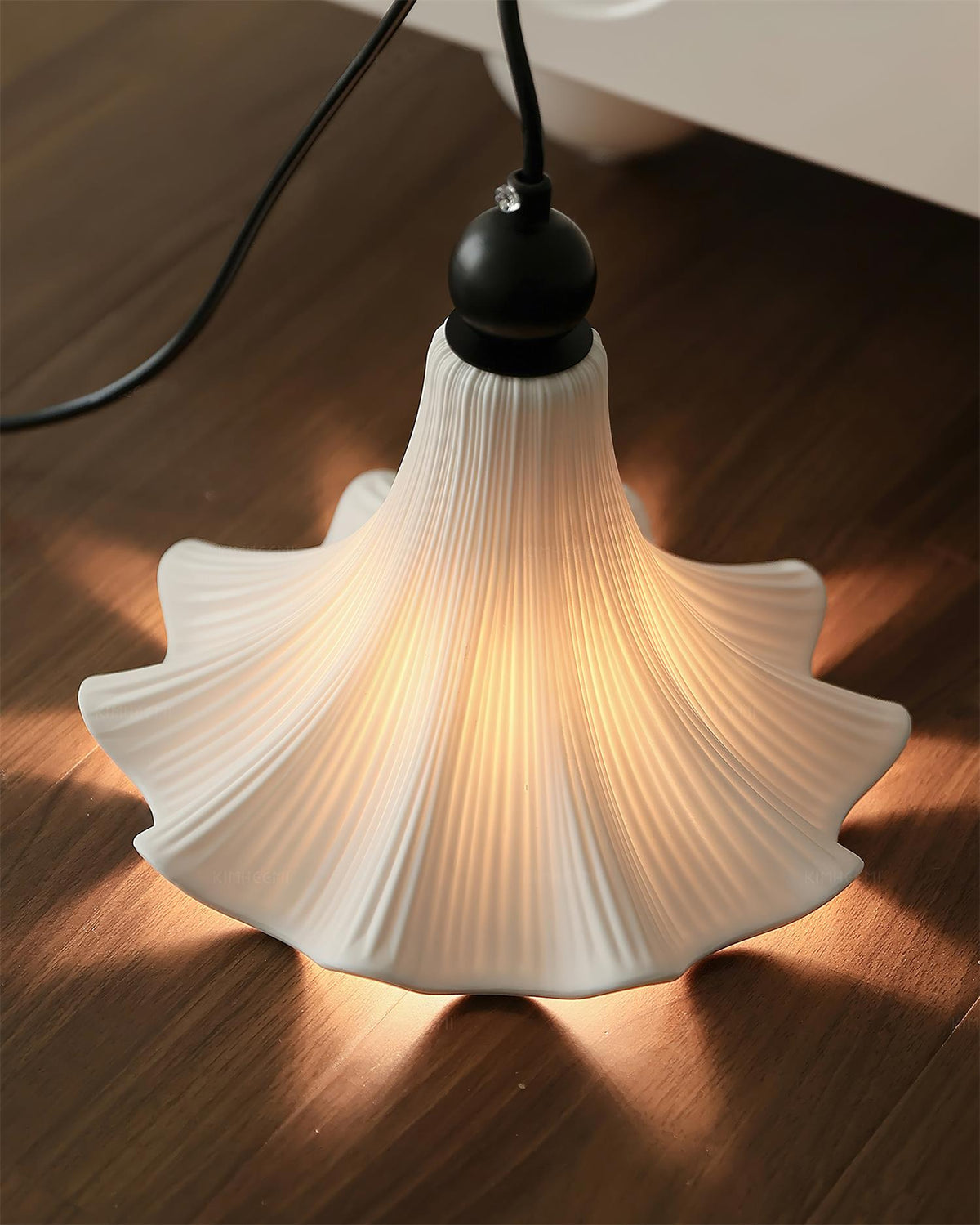 Sorisielle Floral Ripple Pendant Lamp