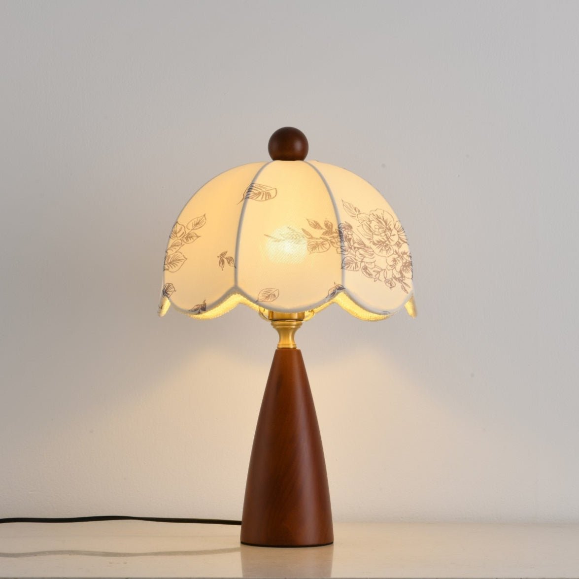 Lioralielle Vintage Table Lamp
