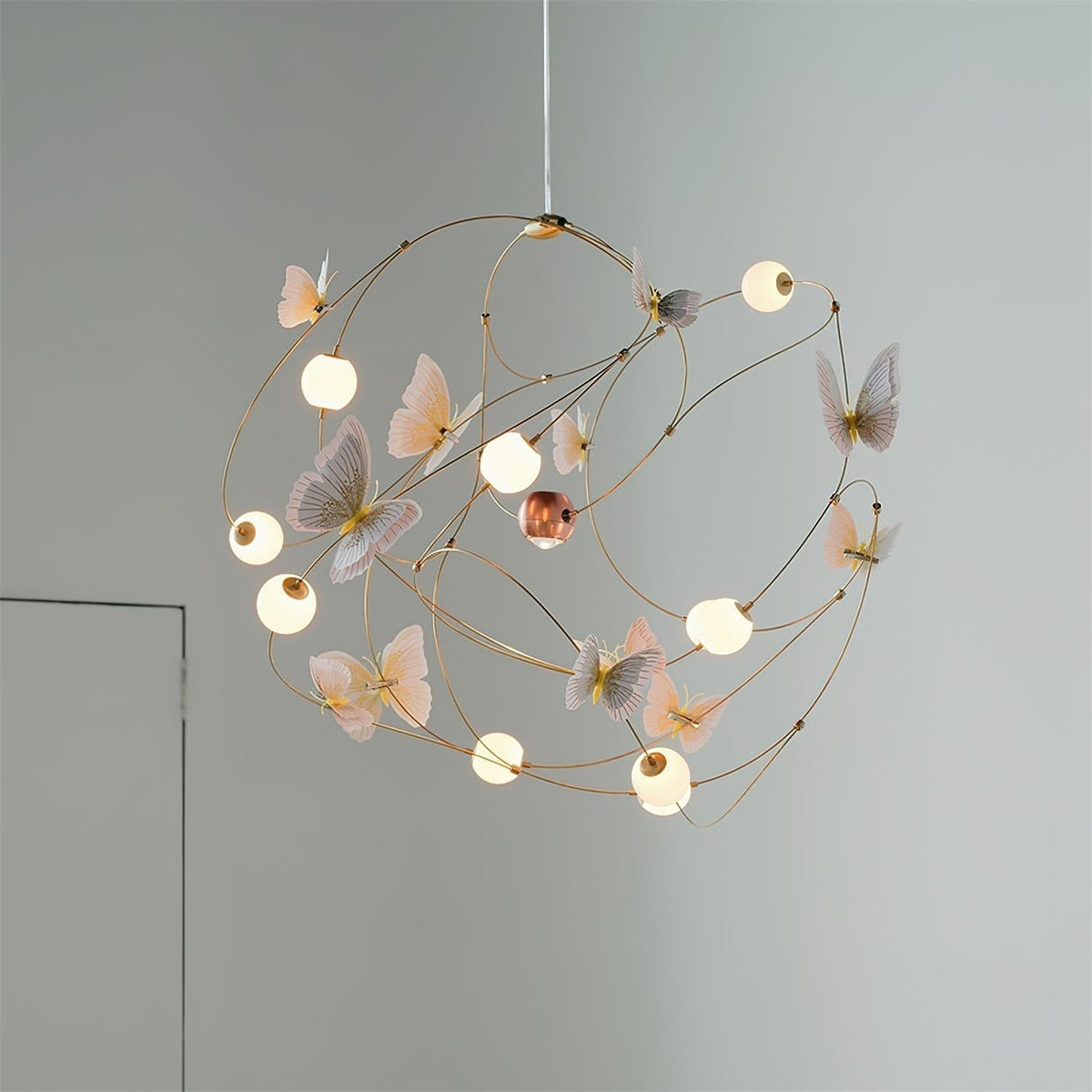 Elthira Chandelier