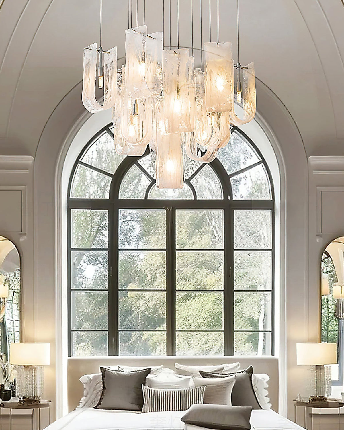 Cirarora Chandelier
