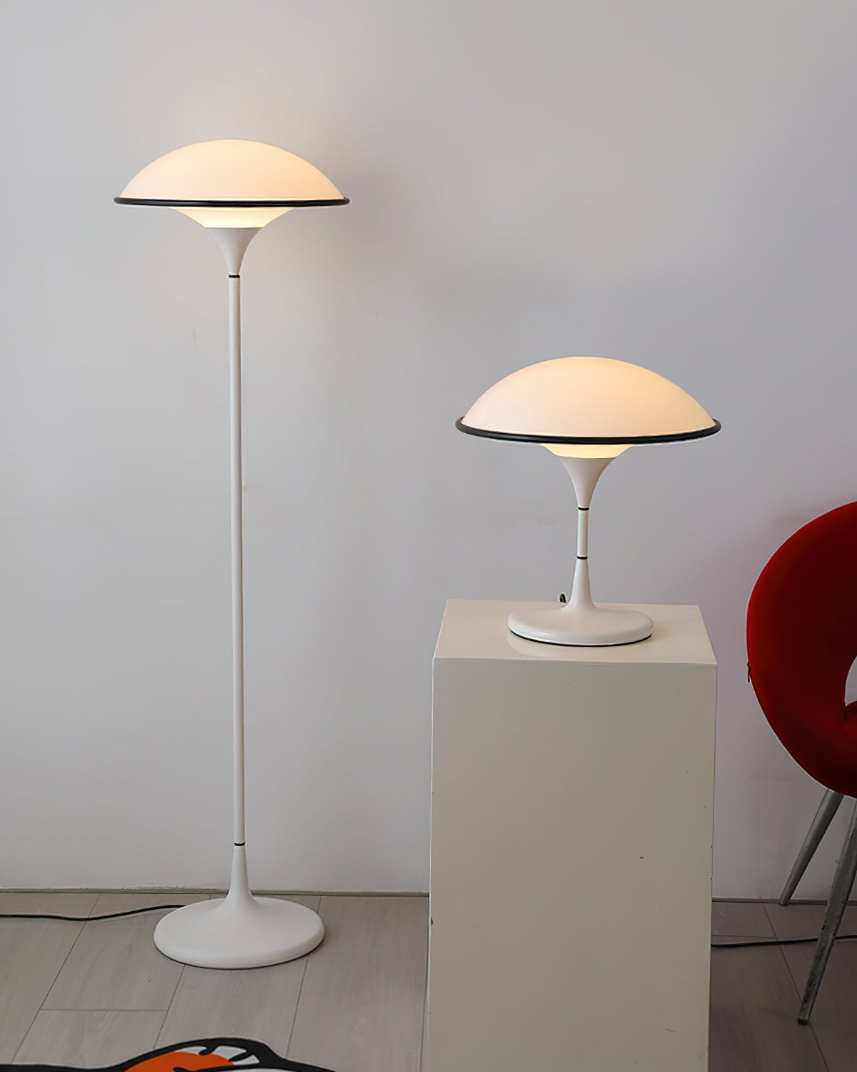 Revenor Acrylic Futuristic Table Lamp