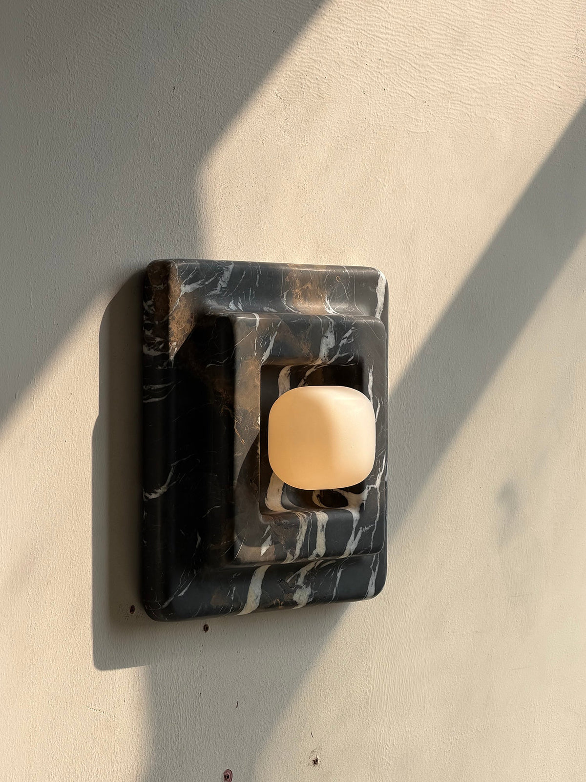 Franklin Marble Wall Lamp