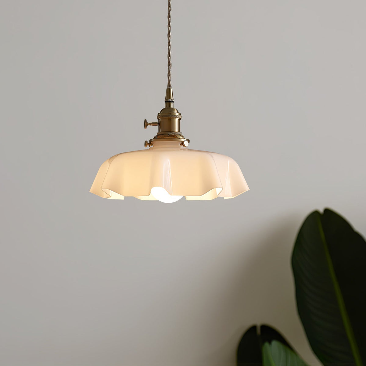 Sepalom Farmhouse Ruffled Pendant Light