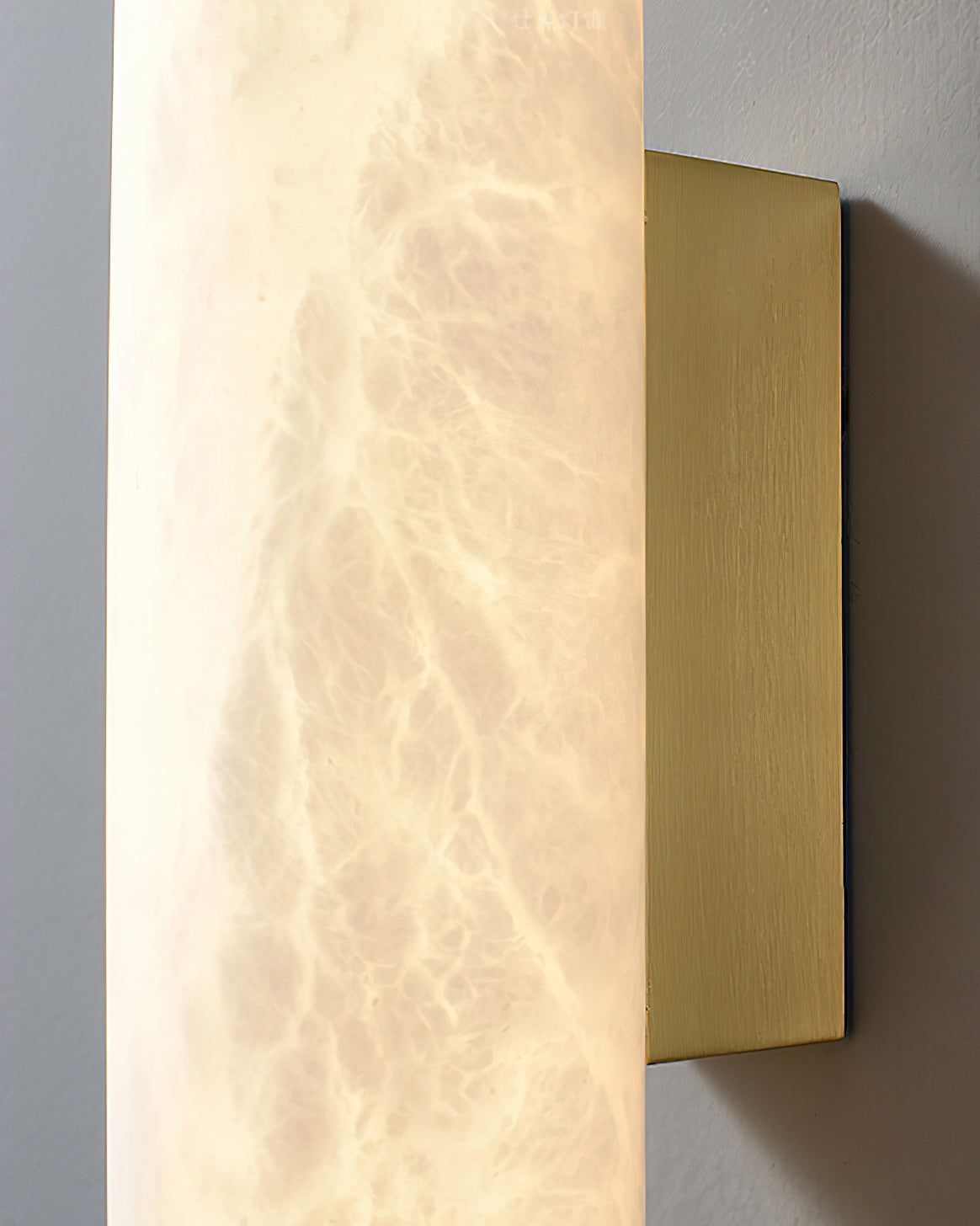 Nivalise Garonne Alabaster Wall Sconce