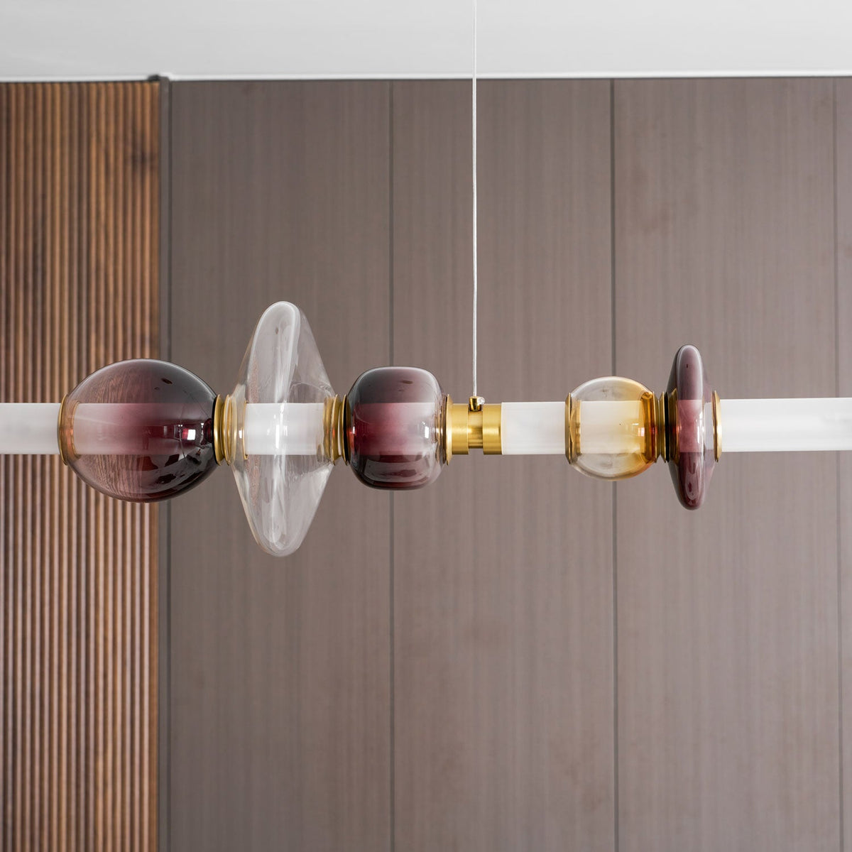 Orelarina Axis Beaded Linear Light